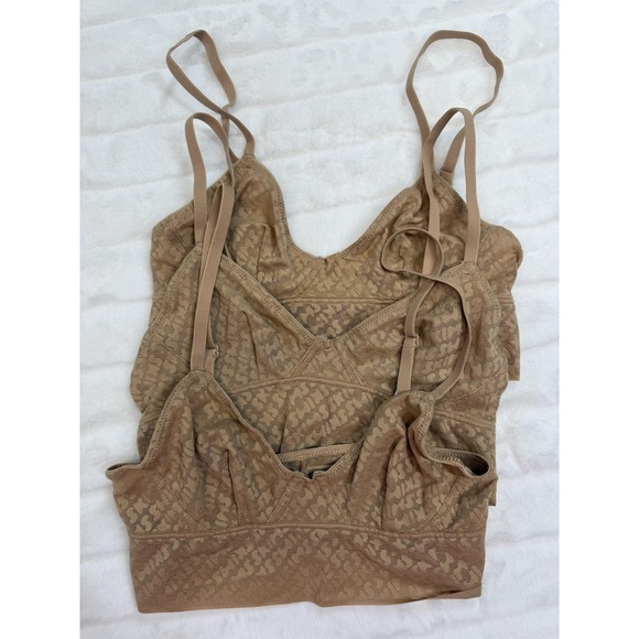 Skims Bralette Womens XXS Seamless Stretch Wireless Adjustable Straps Lot‎ of 3 - Picture 1 of 5
